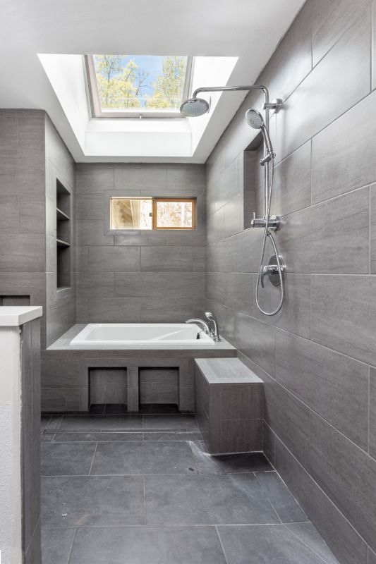 Walk-In Tub Replacement detail